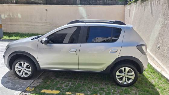 RENAULT SANDERO 1.6 16V SCE FLEX STEPWAY EASY-R